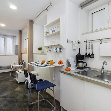 Апартаменти Whome Hidden Gem In Alfama Perfect To Explore